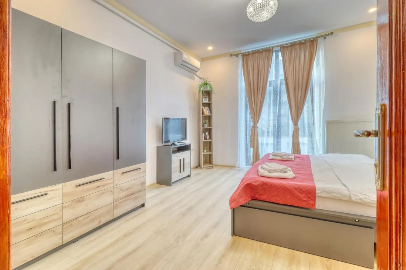 Muse Residence Downtown Bukarest 0*,